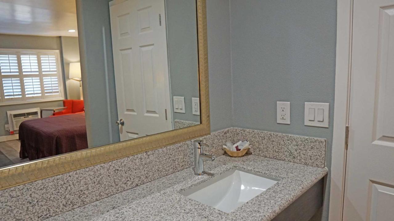Del Mar Motel Rosemead Eksteriør billede
